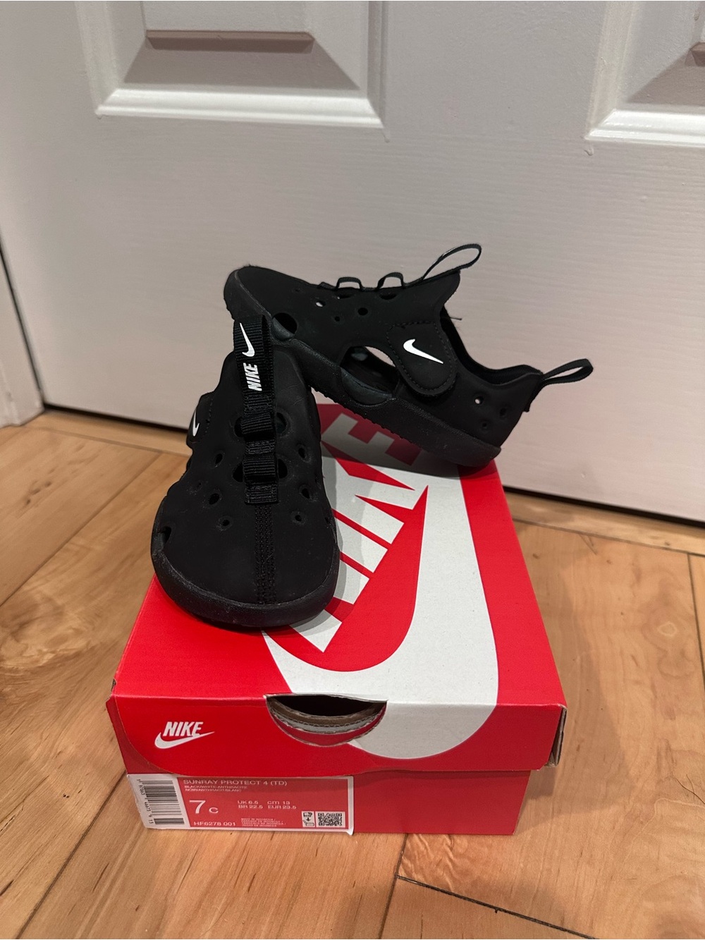 Nike Kids Black Slip-On Water Shoes with Pull Tabs